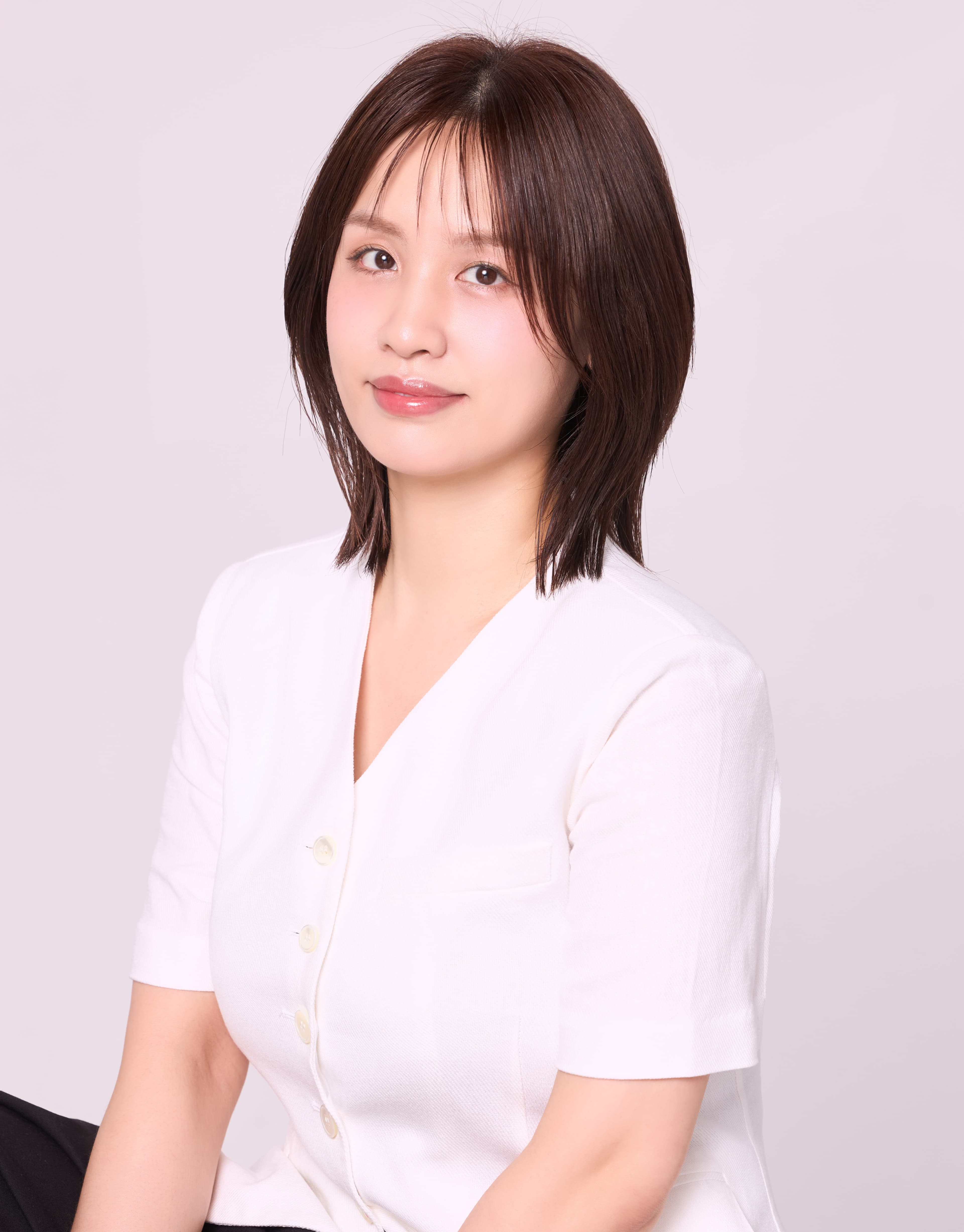 Suyeon (Vice Director) — Color · Highlight specialist at JUNO HAIR Myeongdong 2nd Branch, Korean hair salon in Seoul